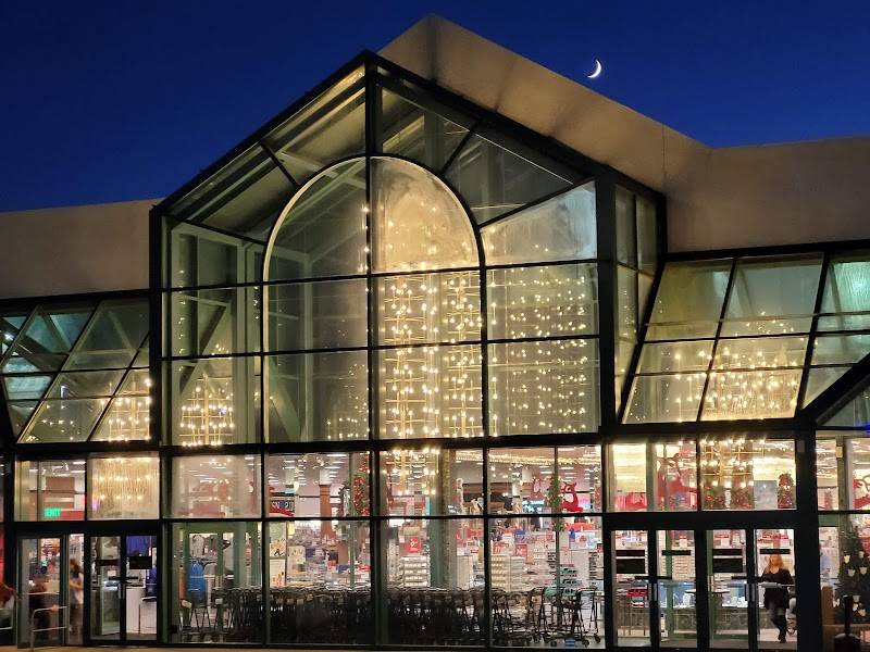 Reading Mall